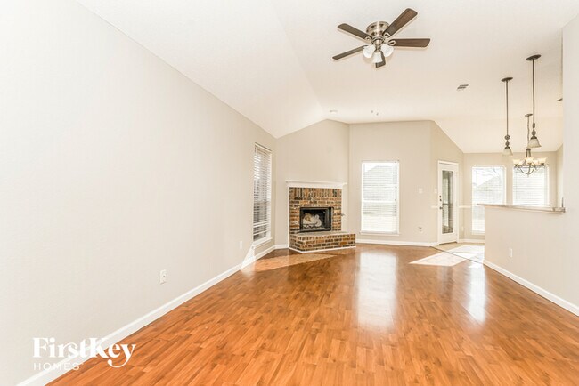 Foto del edificio - 3202 Morning Dove Ln