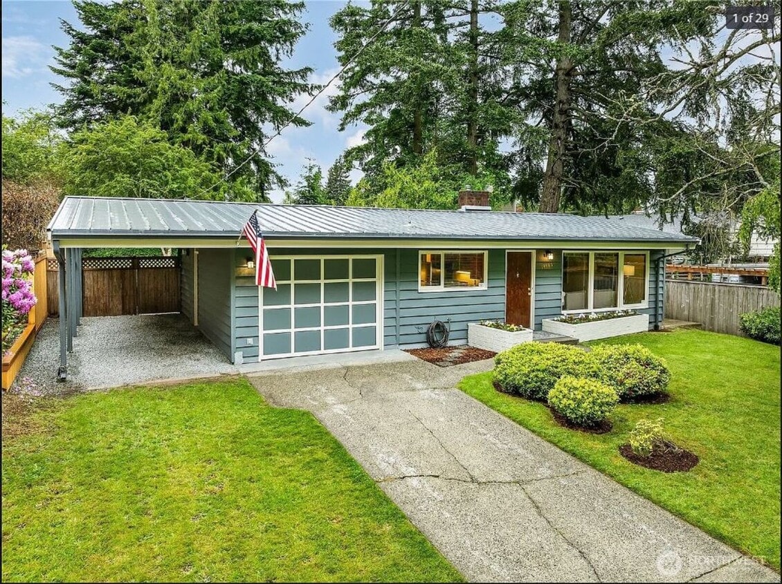 Primary Photo - Shoreline Rambler