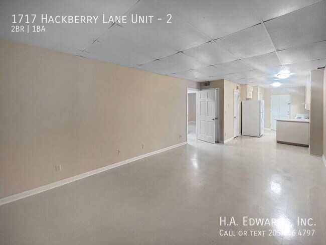 Foto del edificio - 1717 Hackberry Ln