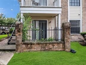 Foto del edificio - 2750 Holly Hall St