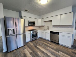 Building Photo - 3604 Valley View Rd