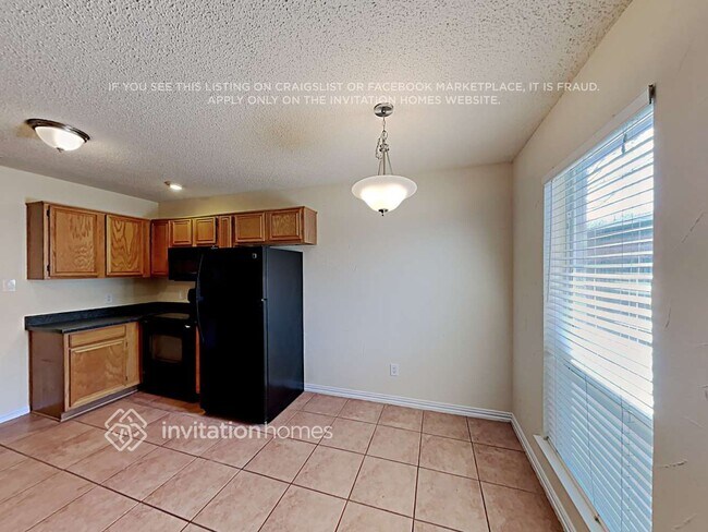 Building Photo - 2075 Paint Pony Ln