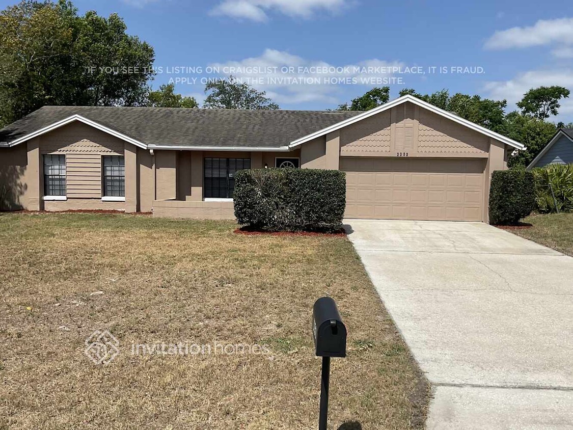 Primary Photo - 2252 Matthew Cir
