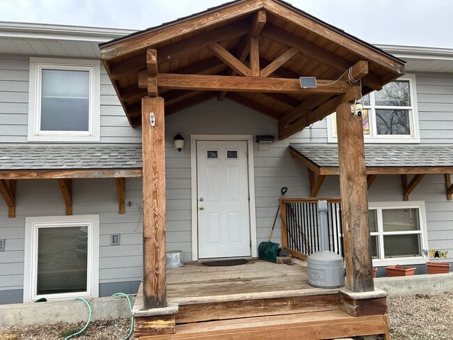 Foto del edificio - 253 W Main St