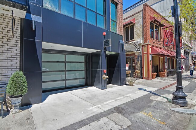 Foto del edificio - 250 Hanover St