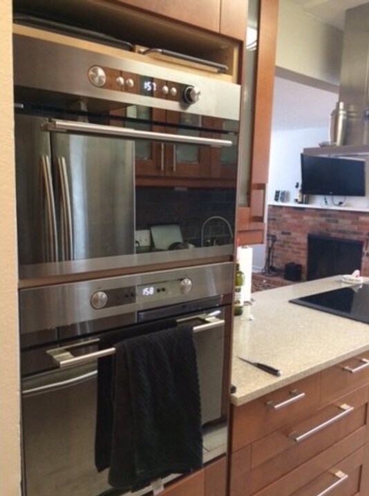 Foto del edificio - PRE LEASE: Large Updated 2 Bed 1.5 Bath Condo Close To Campus!