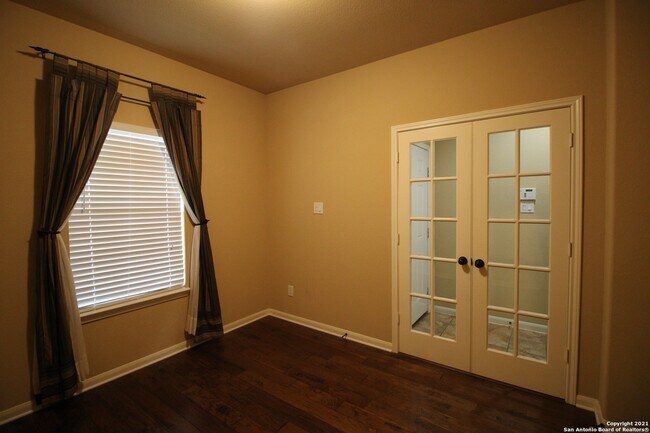 Foto del edificio - 398 Pecan Meadows