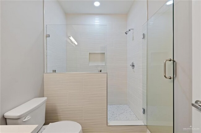 Foto del edificio - 3708 La Vista Ave