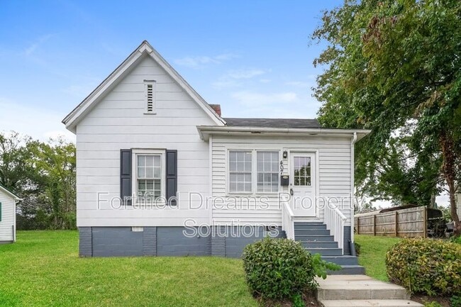 Building Photo - 407 Seaman St Building Photo - 407 Seaman St