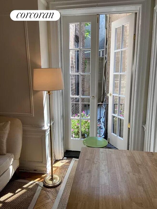 Foto del edificio - 167 Hicks St