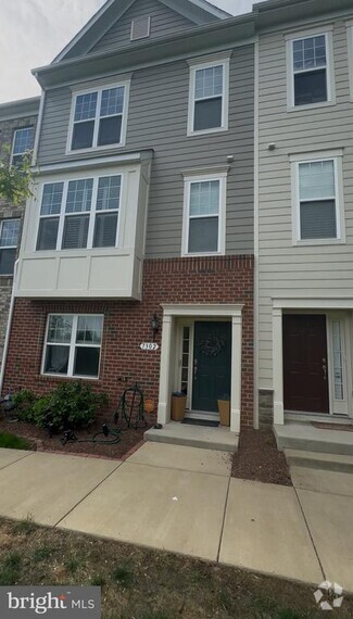 Building Photo - 7302 Wood Trail Dr