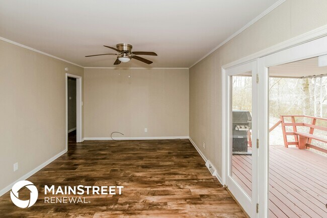 Foto del edificio - 300 Ginger Dr NE