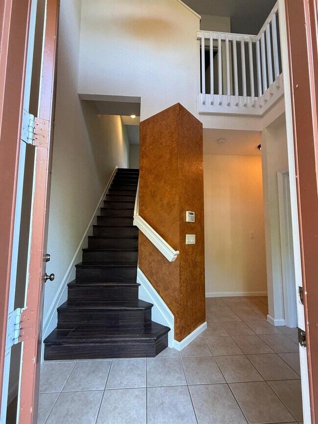 Foto del edificio - 4573 Danson Way