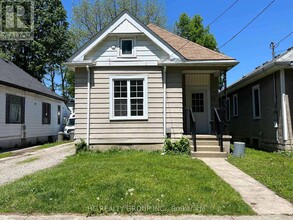 Building Photo - 37 Empress Ave