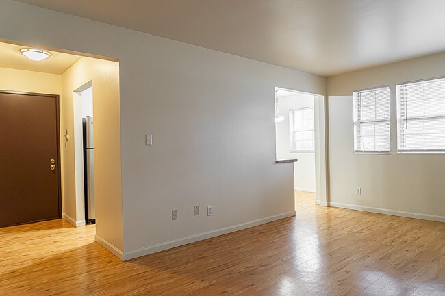 Oxford Place - Concord - Oxford Place Apartments