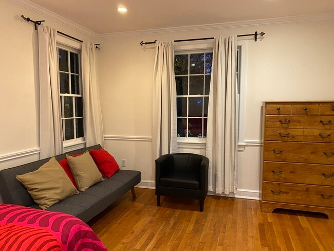 Building Photo - 4427 Nebraska Ave NW