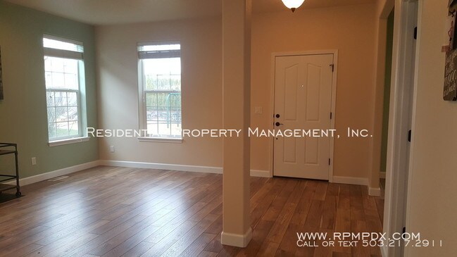 Building Photo - Parks at Laurel Oaks Traditional 2 Story Home