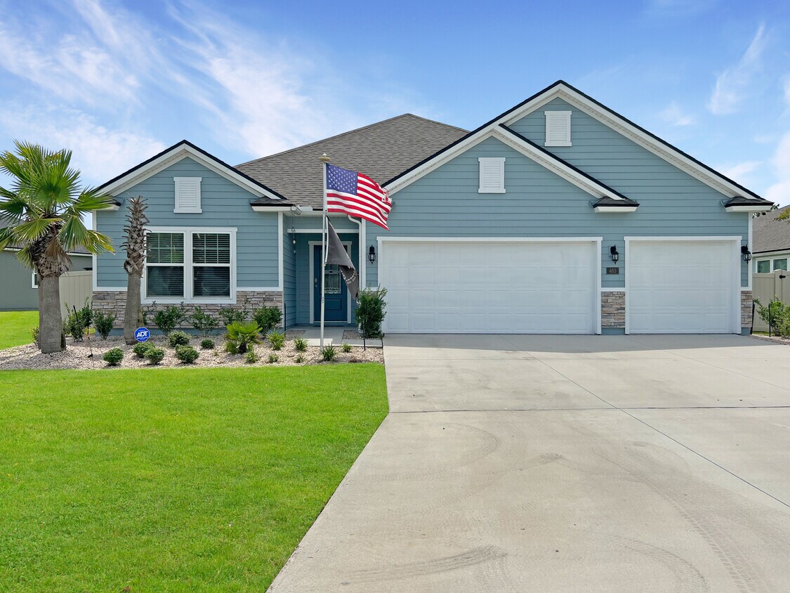 Foto principal - 463 Northside Dr S