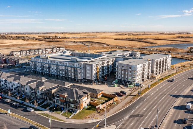 Building Photo - BLU at Belvedere