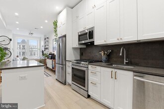 Building Photo - 2812 13th St NW