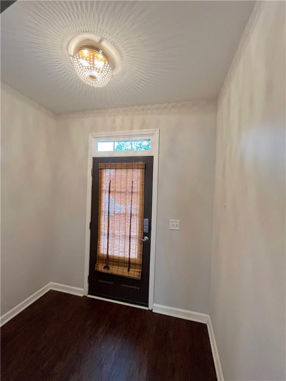 Foto del edificio - 2048 Lakeshore Overlook Dr