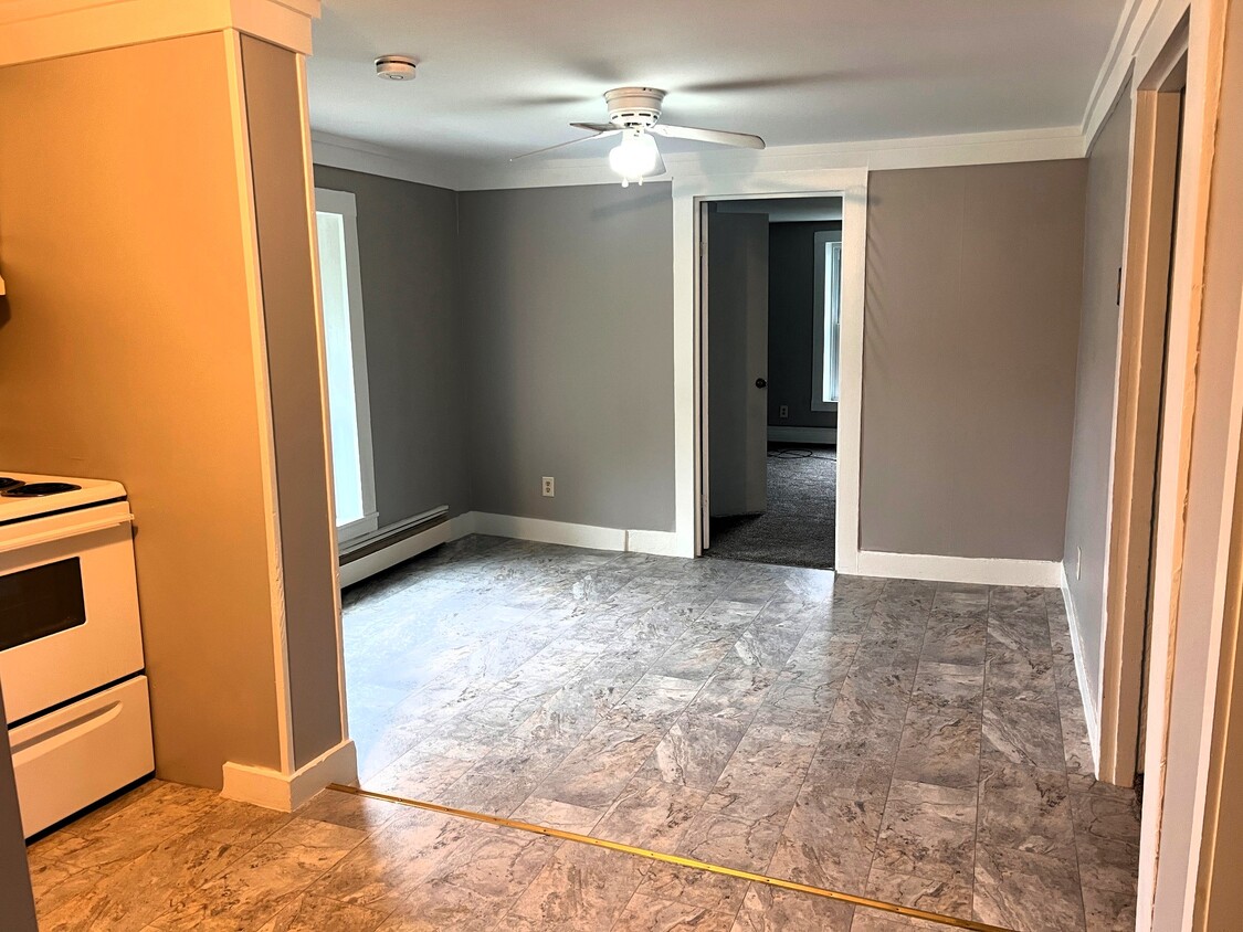 Primary Photo - 59 Summer St