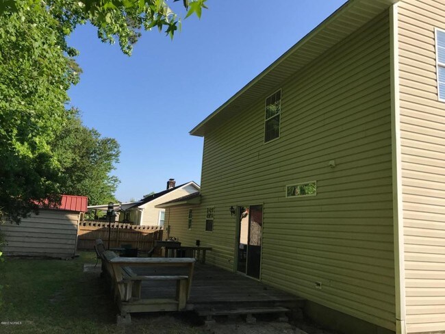 Building Photo - 5813 County Line Rd