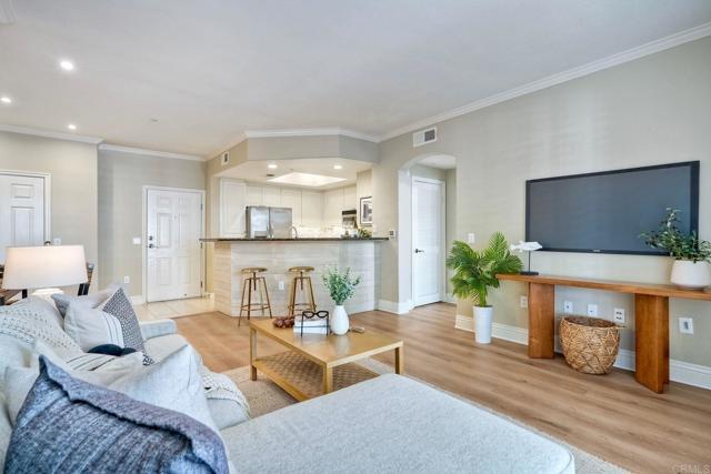 Foto del edificio - 9263 Regents Rd