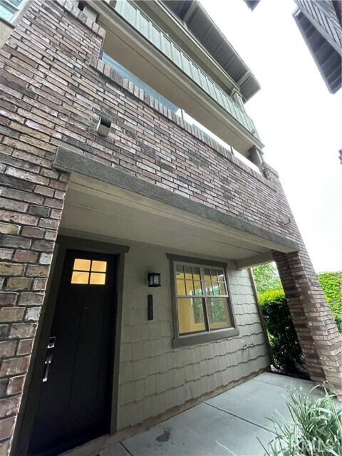 Foto del edificio - 590 Boulder Cir