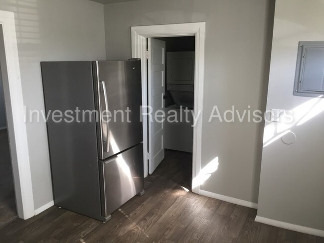 Foto del edificio - 192 E Vine St