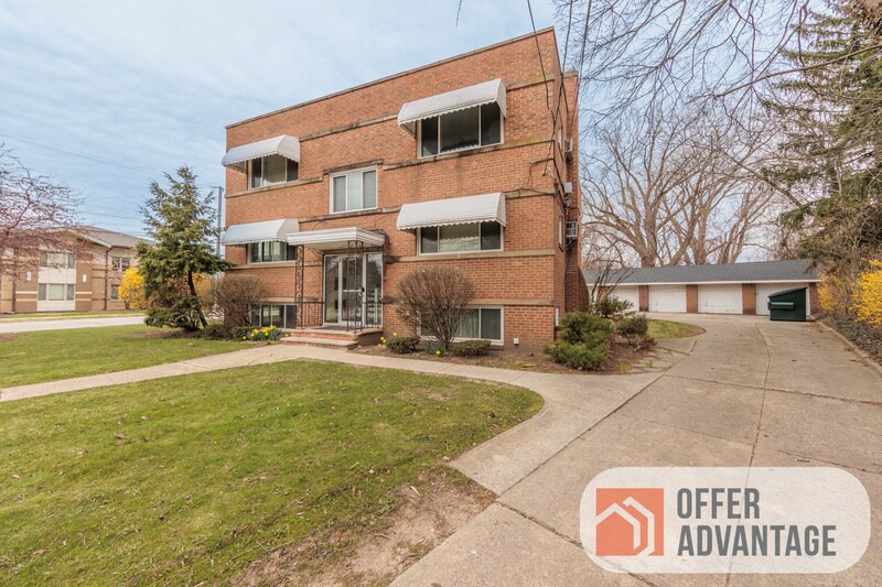18725 Neff Rd, Cleveland, OH 44119 Condo for Rent in Cleveland, OH