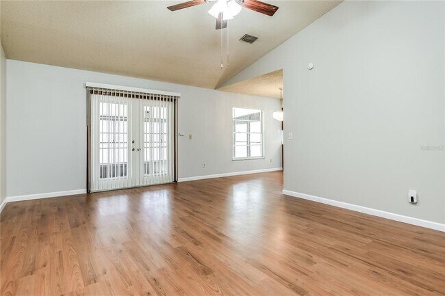 Foto del edificio - 4609 Wellesly Dr