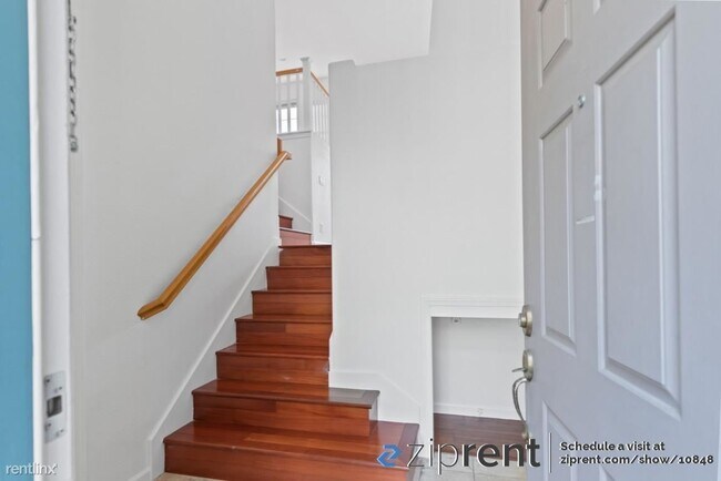 Foto del edificio - 4 br, 3 bath Townhome - 3770 Tivoli Garden...