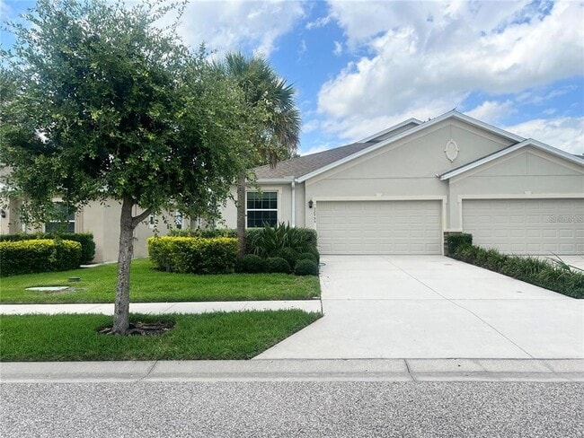 Building Photo - 32995 Windelstraw Dr