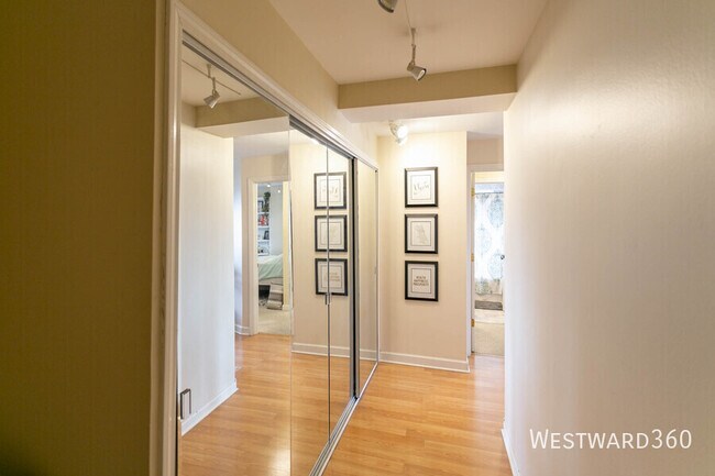 Foto del edificio - 2909 N Sheridan Rd