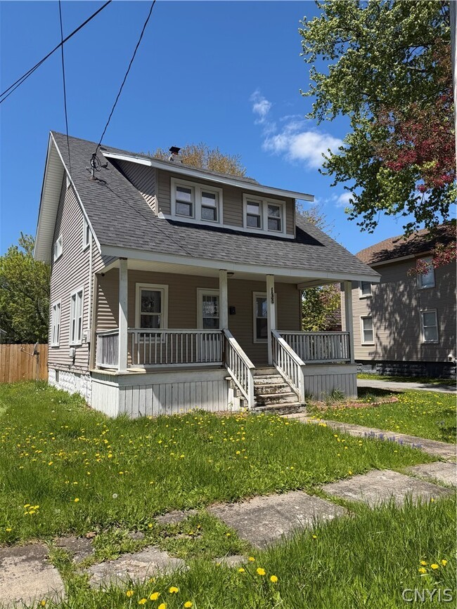 Building Photo - 108 Fairmont Ave