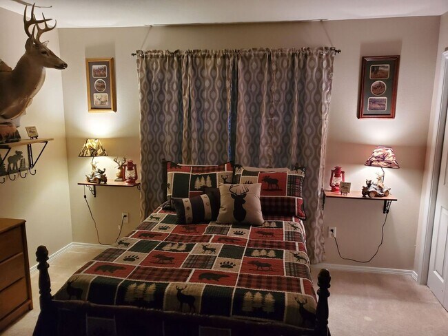 Foto del edificio - 3 Bedroom - 2.5 Bath Home in the HEART of ...