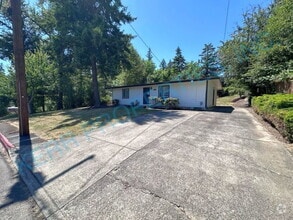Building Photo - 8645 SE 155th Ave