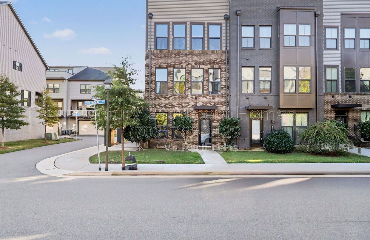 Photo - 43311 John Michael Ter