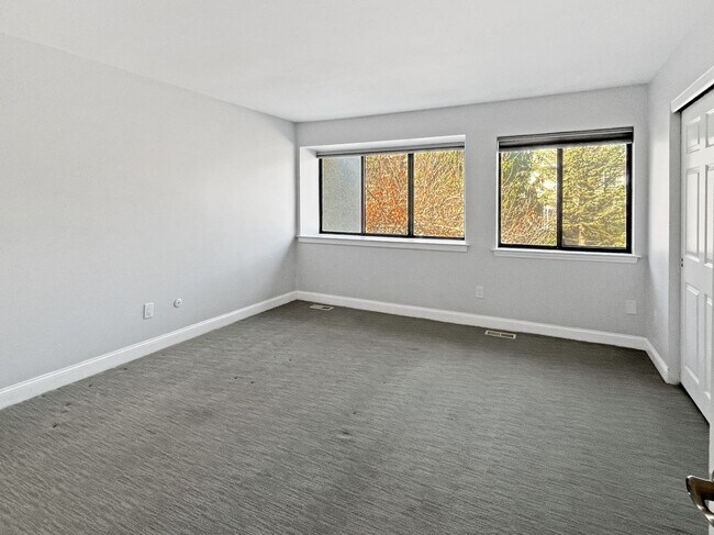 Foto del edificio - 42 Landmark Dr