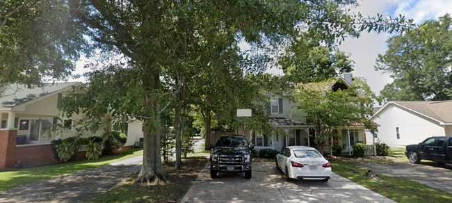 Building Photo - 302B Cleveland St