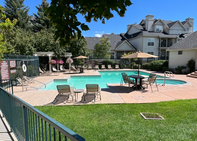 Building Photo - 900 Bitner Rd