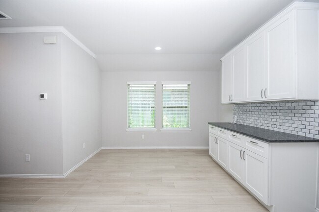 Foto del edificio - 9316 Colonial Bent Pl