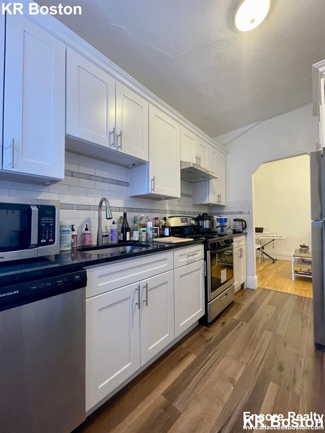 Building Photo - 235 Harvard Ave