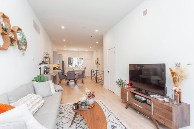 Foto del edificio - 1220 N 27th St