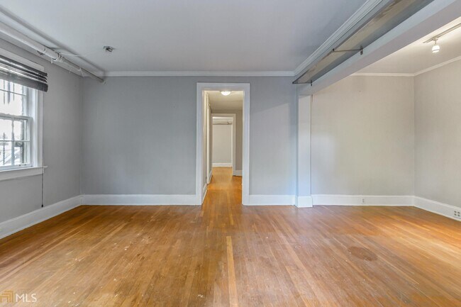 Foto del edificio - 83 26th St NW
