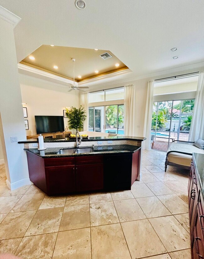 Building Photo - 8452 Legend Club Dr