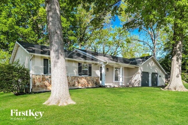 Foto del edificio - 125 Lake Point Dr