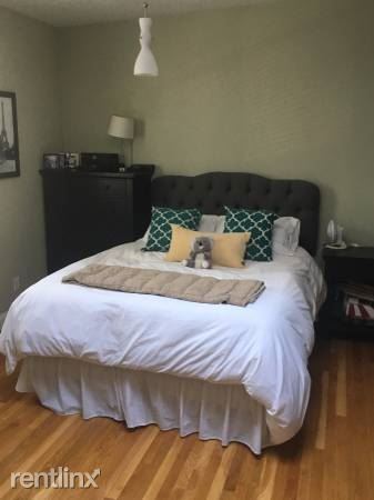 Foto del edificio - 528 E 8th St