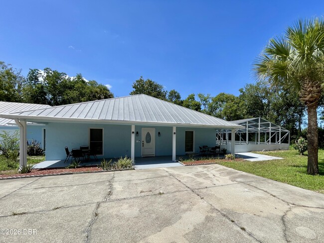 Building Photo - 947 McDonald Rd